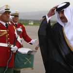 L'émir du Qatar lors de sa visite à Alger. D. R.